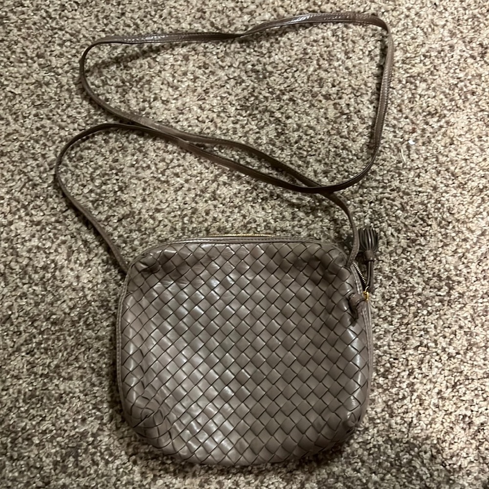 Vintage Bottega Veneta BV Shoulder Bag Crossbody Lambskin Tan